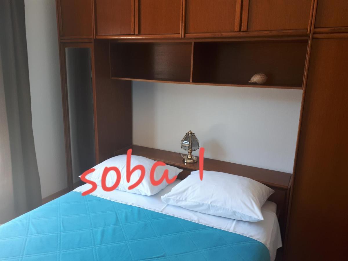 Apartman Emilio Baška Voda Eksteriør bilde