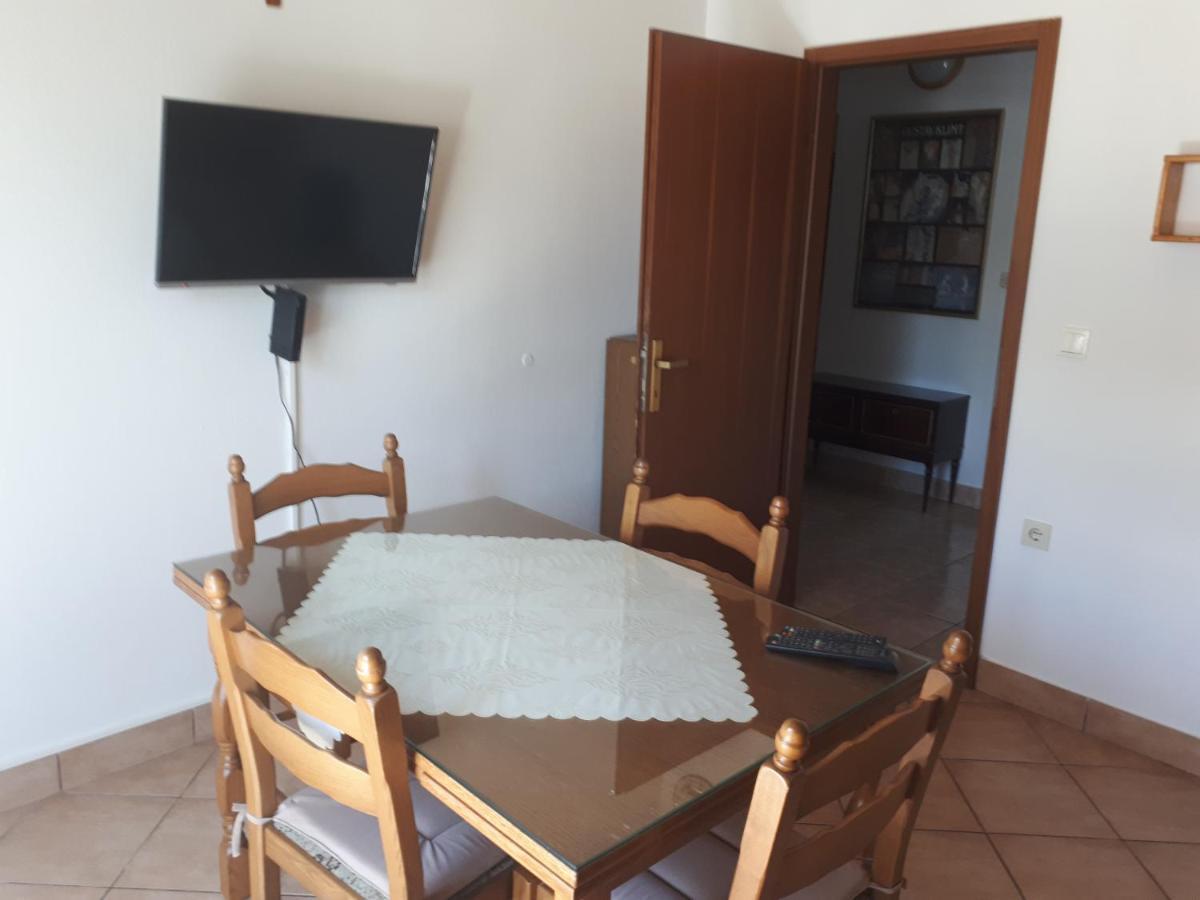 Apartman Emilio Baška Voda Eksteriør bilde